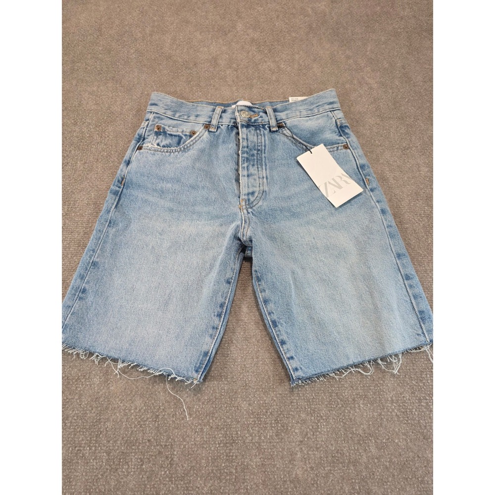 Zara Retro Cycling Shorts Light Wash Denim Bermuda Frayed Hem Size 2 NEW